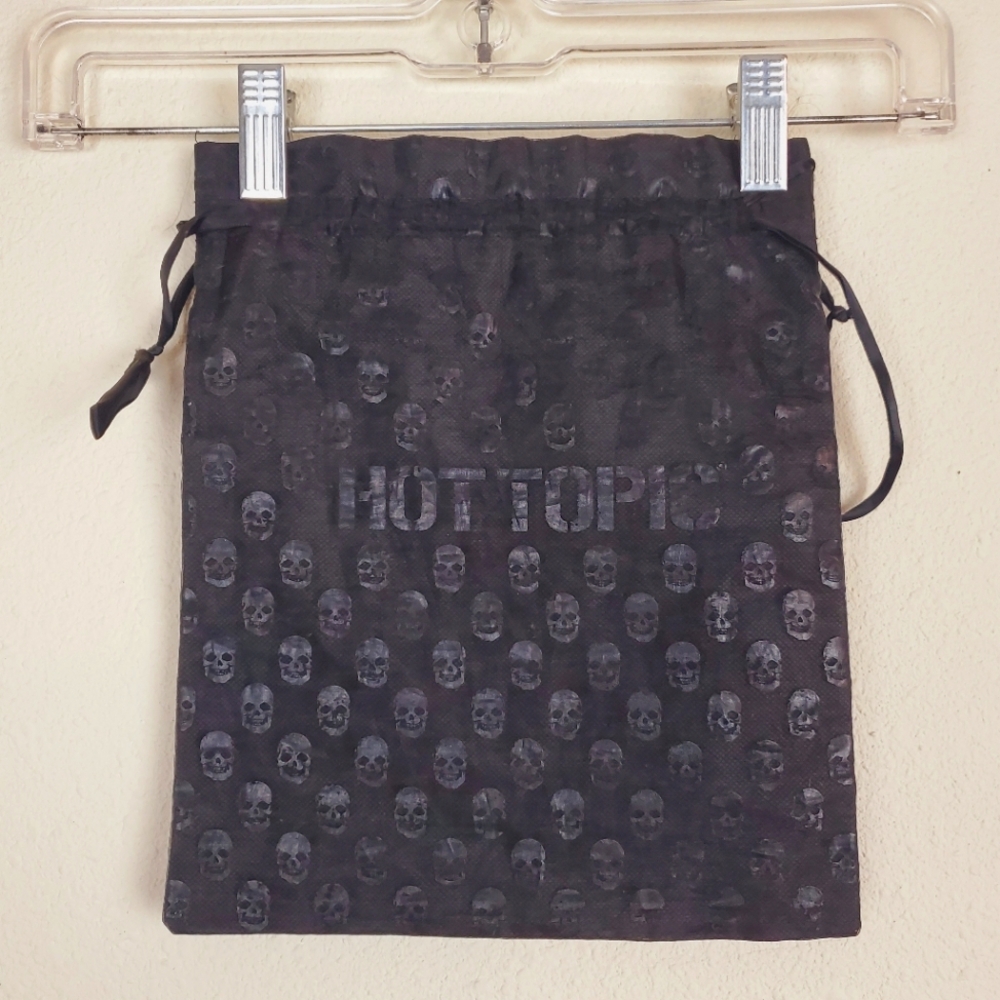 Vintage Hot Topic Black Skull Drawstring Bag